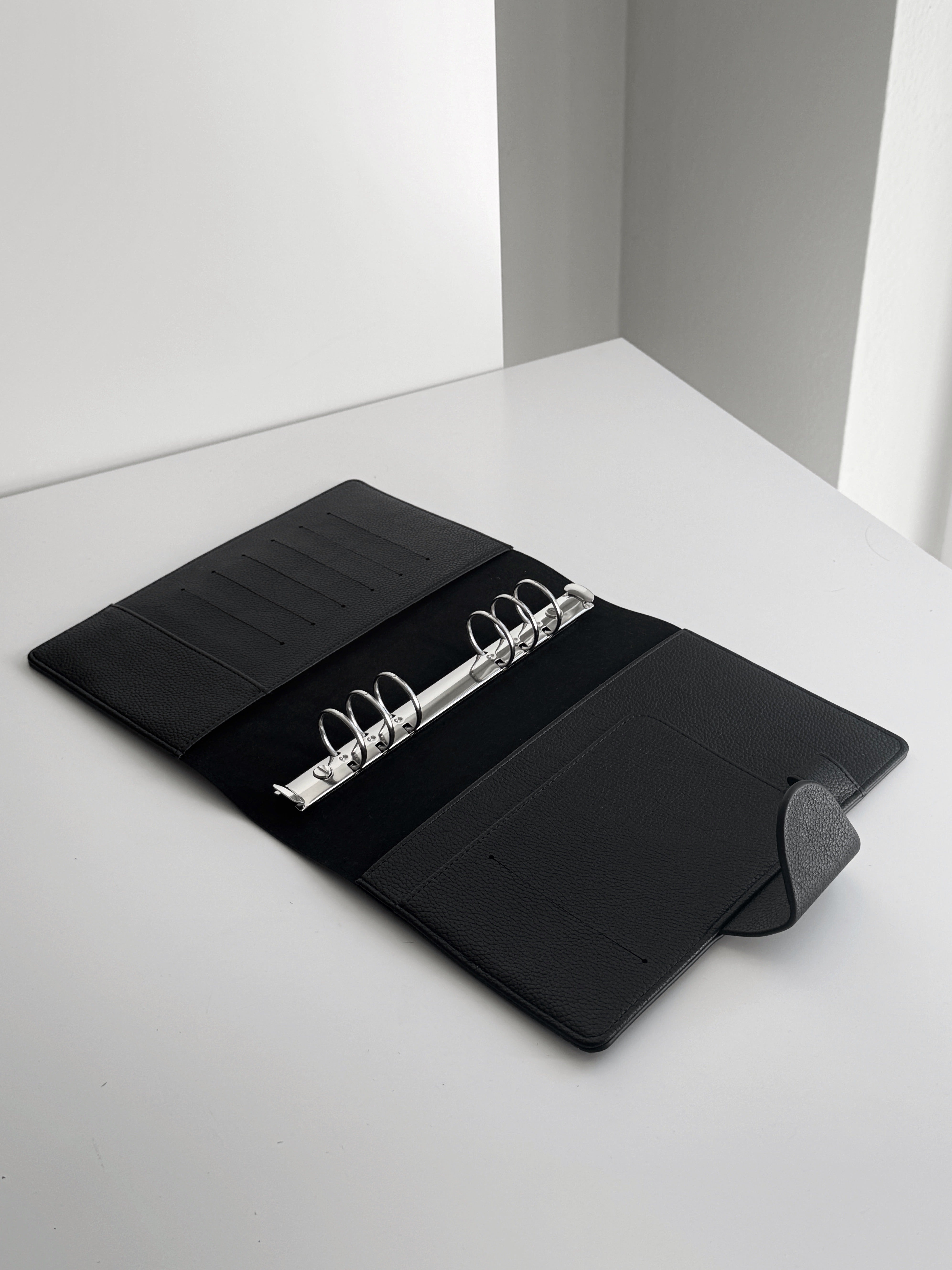 A5 Binder «Midnight» – Personalisierbar